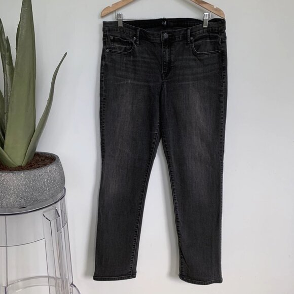 GAP Classic Straight Jeans Distressed Coal Black 33 Reg NWOT - Picture 2 of 7